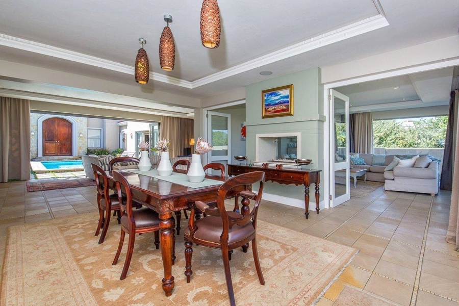 6 Bedroom Property for Sale in Myoli Beach Western Cape